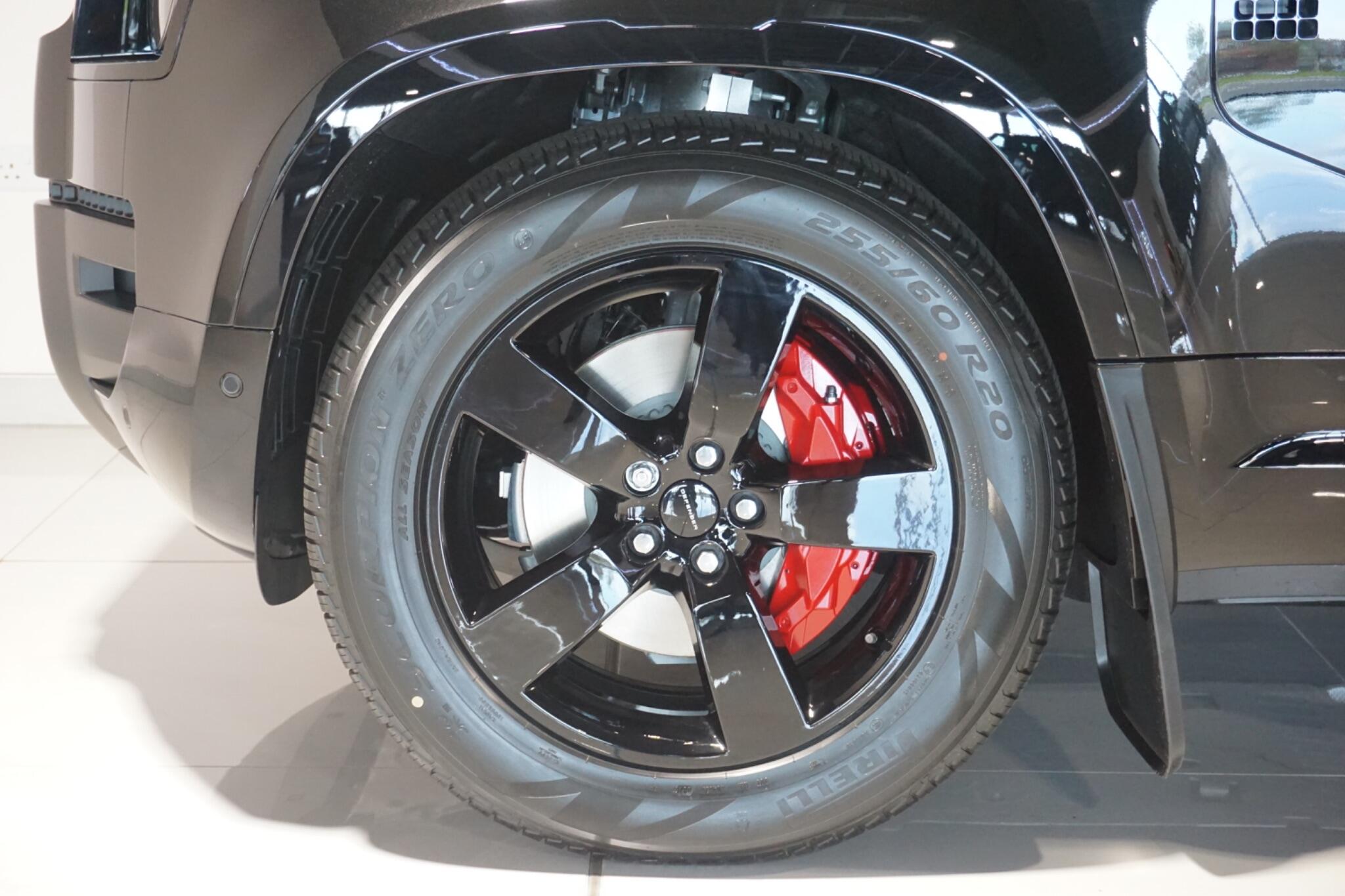 Land Rover Defender 110 3.0 D350 MHEV X-Dynamic HSE Hard Top SUV 5dr Diesel Auto 4WD MWB Euro 6 (s/s) (350 ps)